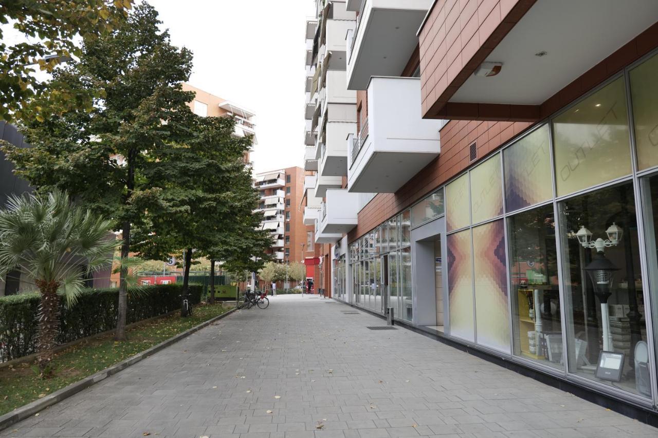 Luxury Condo In Tirana Exterior photo